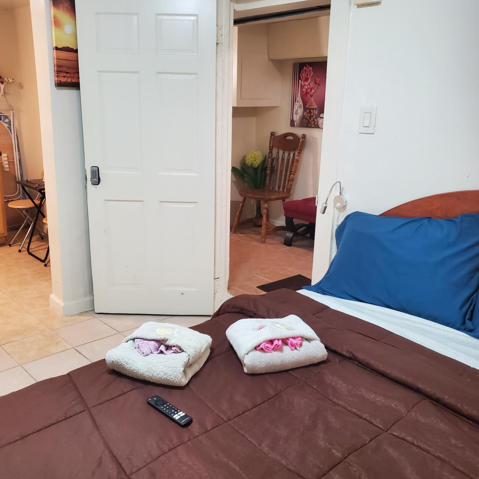 Studio And One Bedroom Apartments New York Dış mekan fotoğraf